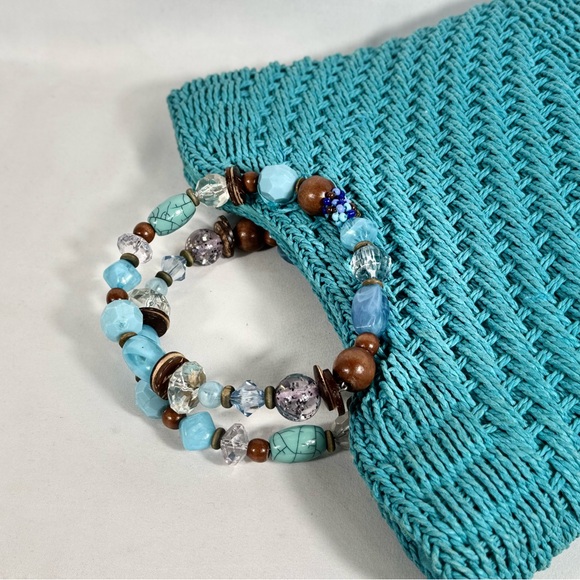 Poppie Jones blue woven straw bag with‎ beaded handles - Picture 6 of 12